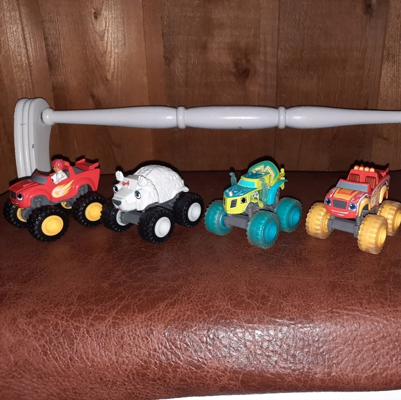 RARE Blaze & The Monster machines - Picture 2 of 5